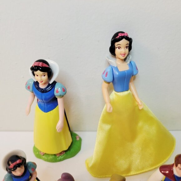 13 Snow White 7 Dwarfs Dopey Grumpy Forest Animals Prince Charming Cake Toppers - Picture 4 of 8